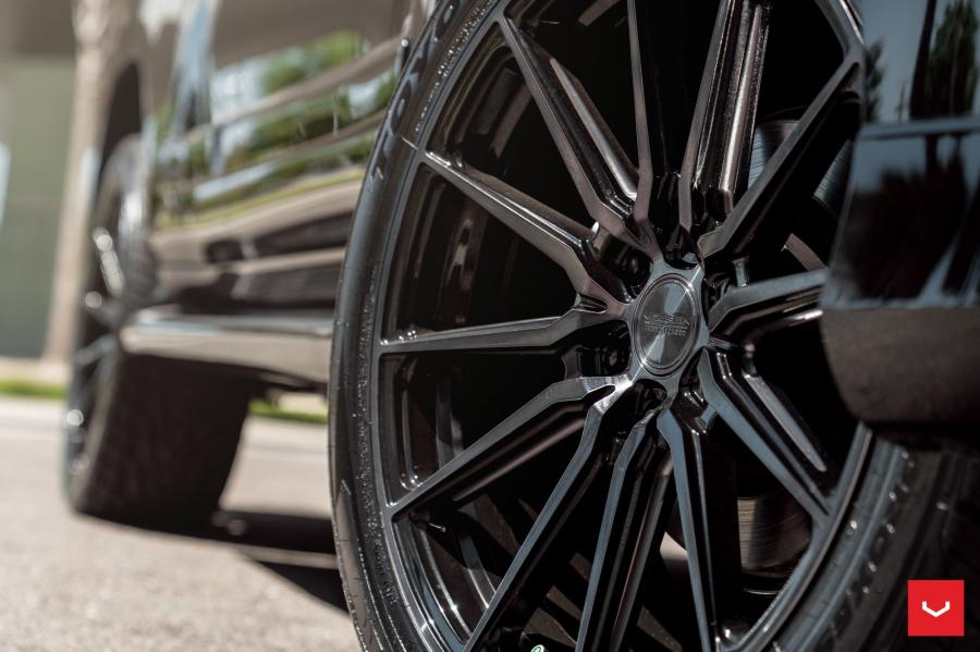 Колеса Lexus GX460 on Vossen Wheels (HF6-1) 2019 года  (фото 10 из 15)